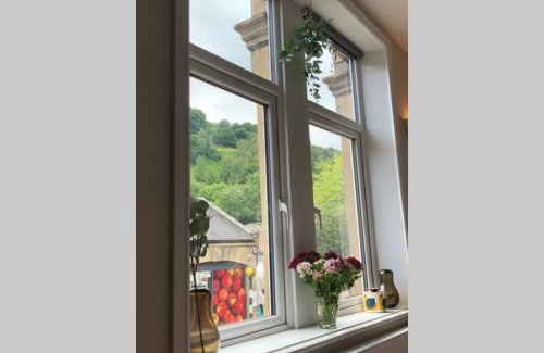 Wadsworth Apartment | Stylish studio gem in the heart of Hebden