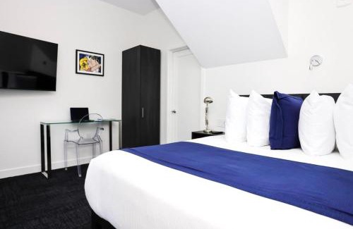 Fenway–Kenmore Apartment | Stylish Studio in Historic Boston - Unit #405
