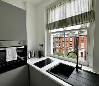 Belsize Apartment | Stylish studio near Regent’s Park n7
