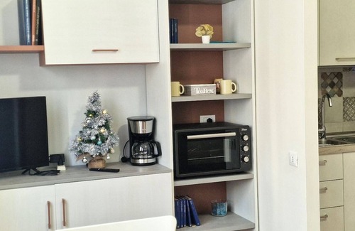 Padova Apartment | Stylish studio near University of Padua, second floor with elevator and climate