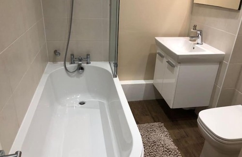 Bury St Edmunds House | Stylish Town House in Medieval Grid