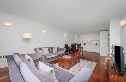 Bloomsbury Apartment | Stylish two bedroom apartment with sofa bed
