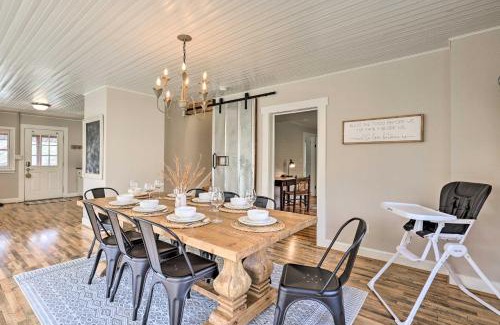 Vilas House | Stylish Vilas Hideaway Hike, Ski and Explore!