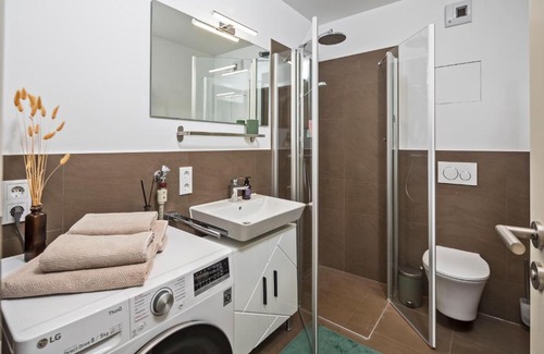 Leipziger Vorstadt Apartment | Stylishes Apartment für 4 mit Küche nahe Altstadt