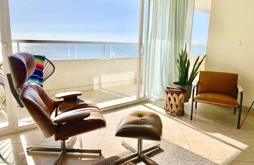 Rosarito Apartment | Stylishly appointed ocean-front condo with breathtaking panoramic views