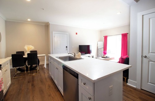 Port Wentworth Apartment | Stylist 2-bedroom apartment with AC, fitness room in awesome Port Wentworth