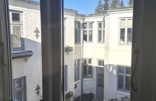 Charlottenlund Apartment | Stylist apartment in exclusive area, 15 mins from central Copenhagen