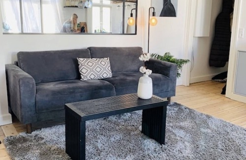 Charlottenlund Apartment | Stylist apartment in exclusive area, 15 mins from central Copenhagen