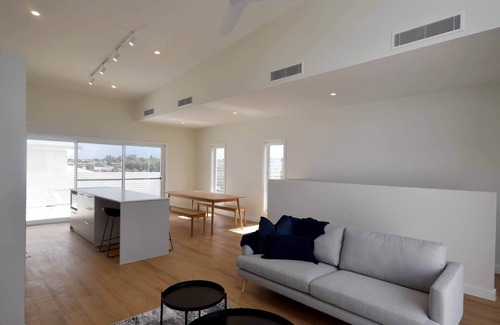 Ulladulla Villa | Su-Jo - Villa 4 - Contemporary coastal charm