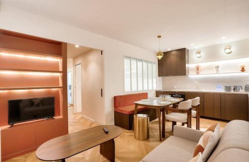 14th Arrondissement Apartment | Sublime duplex avec salle de cinéma