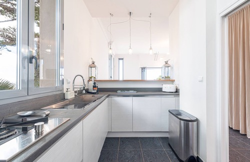 Menton Condo | Sublime sea view house
