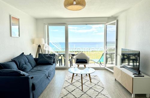 Guidel Apartment | Sublime T2 refait à neuf - Vue mer 180 - Piscine