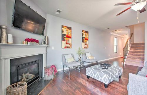 Church Street House | Suburban Atlanta Vacation Home about 3 Mi to Airport!