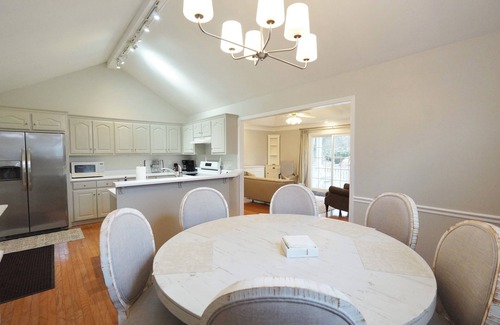 Greer House | Suburban Home in Prime Area on Large Quiet Lot- GSP Airport, Greer, Greenville