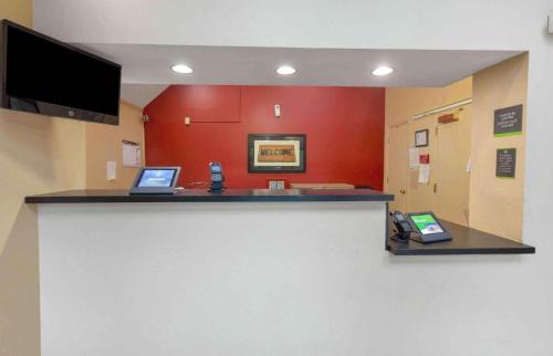 Cary Hotel | Suburban Studios-Cary