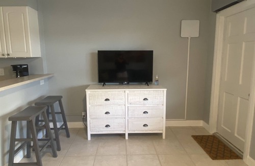 Lauderdale-by-the-Sea Apartment | Sudio Apt Right on the Beach!