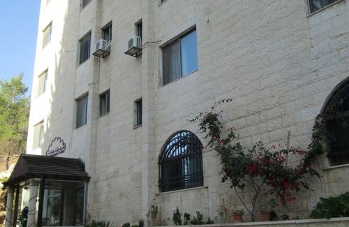 Jabal Al-Hussein Apartment | Sufara Hotel Suites