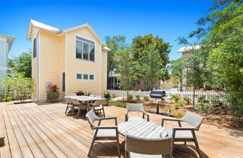 Seaside House | Sugar and Spice
