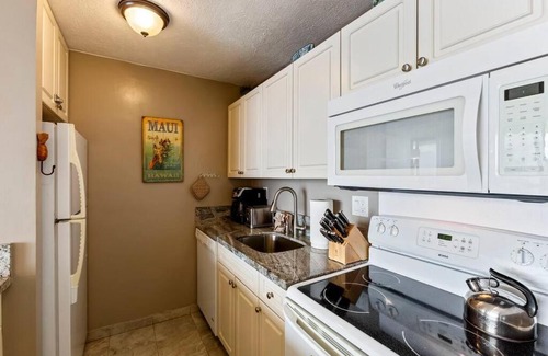 Kihei Apartment | Sugar Beach Resort 531- Direct oceanfront gem at Sugar Beach Resort