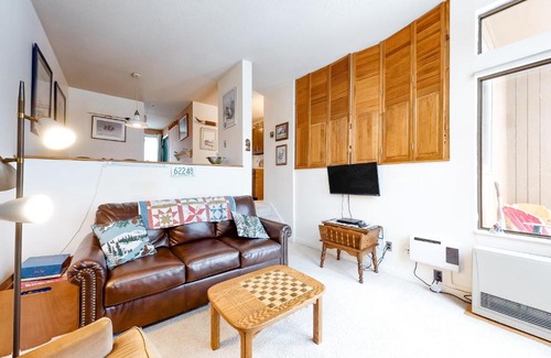 Waitsfield Apartment | Sugar Run 24