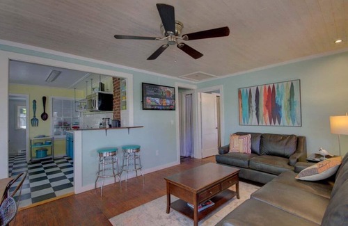 Brevard House | Sugar Shack Downtown Brevard Pets OK, Fire Pit, Fenced Yard, Bike Storage, Free Biltmore Pass