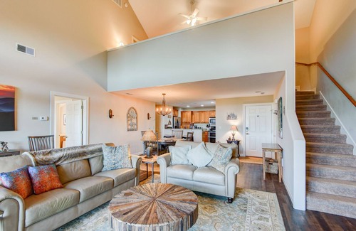 Sugar Mountain Condo | Sugar Sky - level entry condo with huge views, AC, gas fireplace