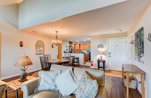 Sugar Mountain Condo | Sugar Sky - level entry condo with huge views, AC, gas fireplace