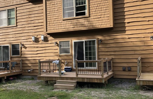 Carrabassett Valley Condo | Sugarloaf on mountain sleeps 10-12 3 bedrooms. short walk to snubber lift