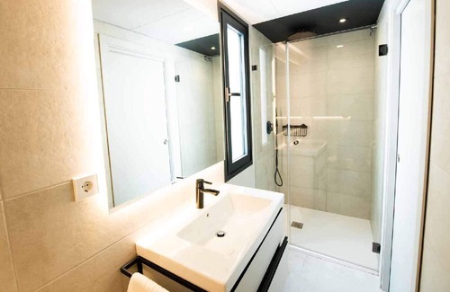Diputacion de Cartagena Casco Apartment | Suitable. Royal Gate | 3A | 5 pax.