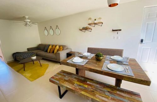 Downtown Queretaro Apartment | Suite Única Renovada Céntrica Av Zaragoza C14