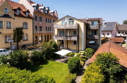 Bad Aibling Apartment | Suite 1 im EG, 2 Zi-Apartment mit Terrasse