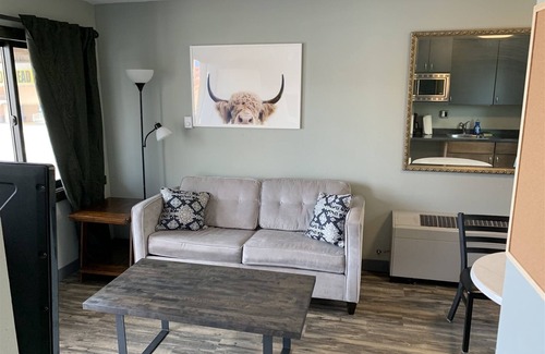 Rapid City Apartment | Suite 302 - Updated 1BR | 1 Bed, 1 Bath