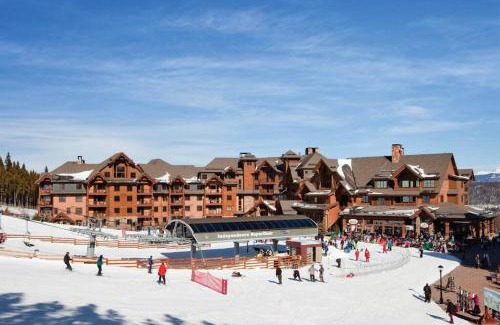 Breckenridge Apartment | Suite at Grand Lodge Peak 7 Ski-in/out