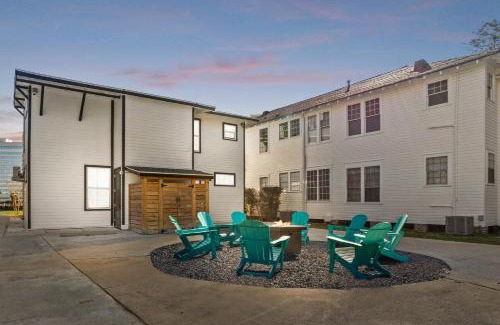 Biloxi House | Suite B Beach, Firepit, Dog-friendly, Downtown!