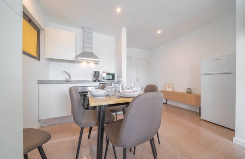 Malgrat de Mar Apartment | Suite Catalan Lux Apt, centrally located, close to the sea & Aircon
