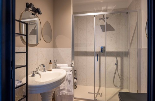 Historic Center Bed & Breakfast | Suite-Comfort-Ensuite-City view
