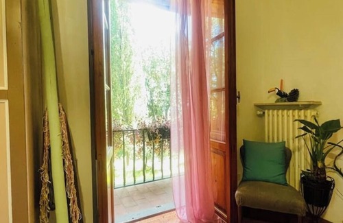 Impruneta House | Suite con Bagno in Camera e Terrazzo PV Cimaruta
