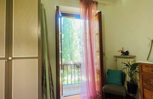 Impruneta House | Suite con Bagno in Camera e Terrazzo PV Cimaruta