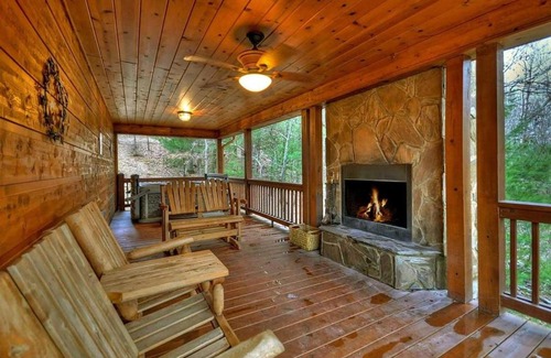 Morganton House | Suite Dreams