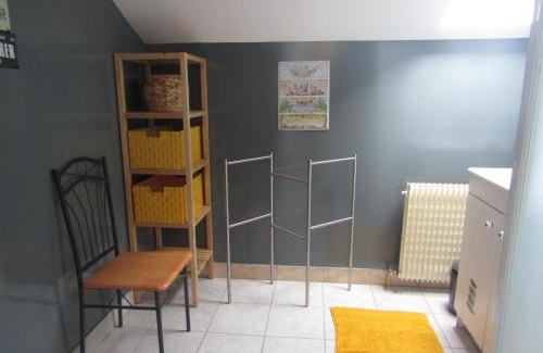 Saint-Ouen-les-Vignes Bed & Breakfast | suite familiale 2 chambre