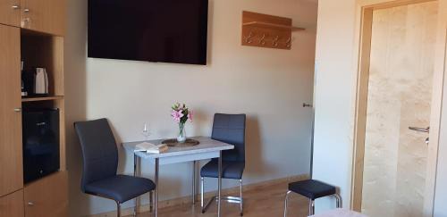 Liepgarten Apartment | Suite Kleine Auszeit