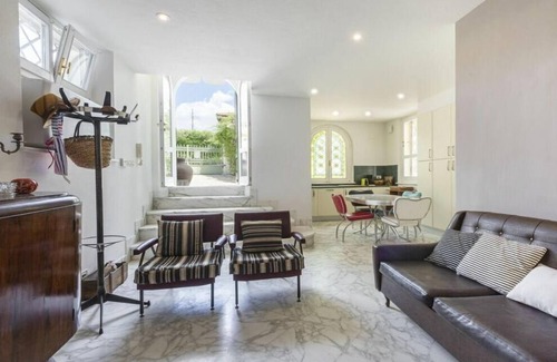 Forte dei Marmi House | Suite Mara Comfortable holiday residence