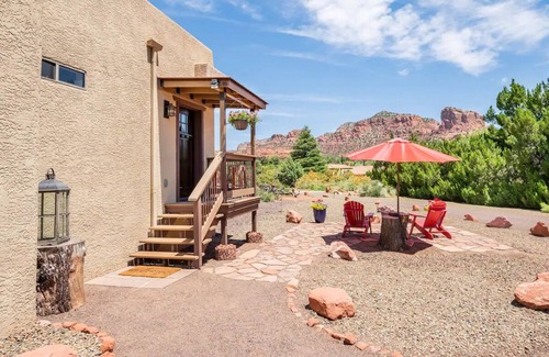 Oak Creek House | Suite Mimosa/Get Back to Nature at Secluded Couple's Retreat