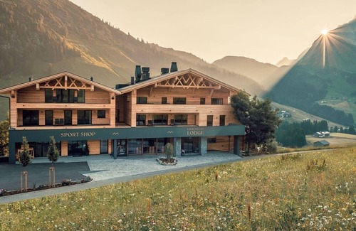 Warth Apartment | Suite 'Rowanberry' - Lech Valley Lodge
