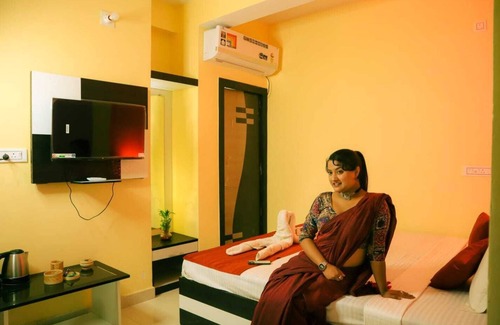 Bolpur Hotel | Suite Stays Palashbony Resort