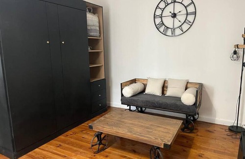 Villette Gare Apartment | suite totem