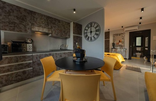 Scarlino Apartment | Suite with a breathtaking view and hot tub