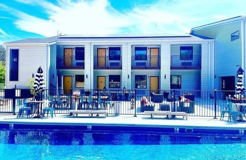 Pacific Hotel | Suite With Jacuzzi And Access To Chef's Kitchen