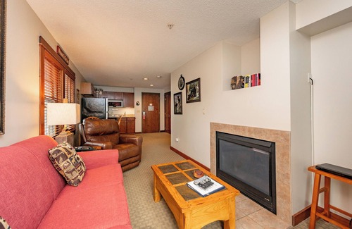 Thayerville Apartment | Suites at Silver Tree: A218 One Bedroom Standard View