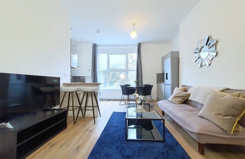 Chatham Apartment | Suites by Rehoboth ★ Medway Island ★ Chatham Kent
